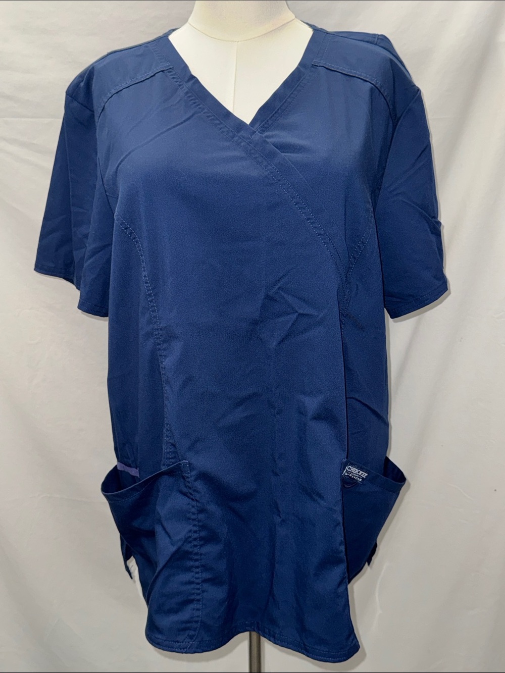 Cherokee Women’s Workwear Blue V-Neck Scrub Top with Front Pockets 2XL